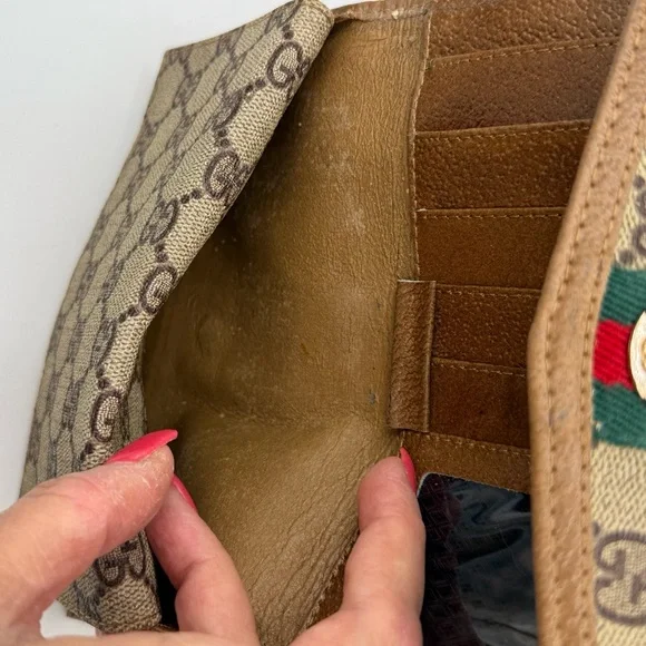 Vintage Gucci Trifold Monogrammed Clutch Brown Tan - Picture 14 of 15